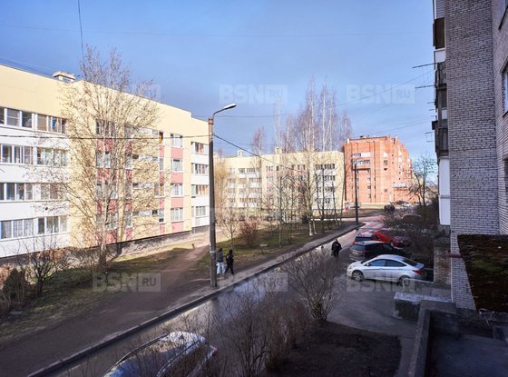 Продажа трехкомнатной квартиры - Петергоф, Суворовская улица, д.3, корп.9 