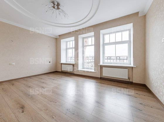 Продажа трехкомнатной квартиры - Наличная улица, д.28/16, б 