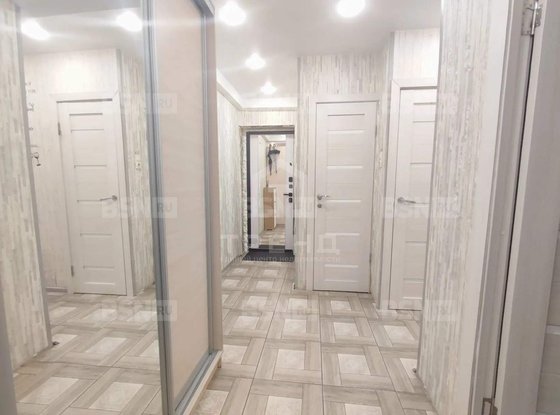 Продажа трехкомнатной квартиры - Ленская улица, д.1, корп.1 