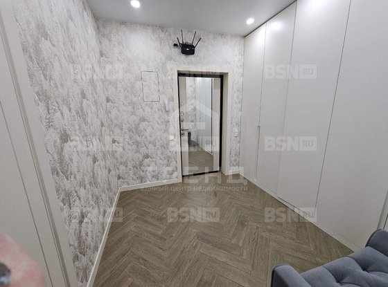 Продажа трехкомнатной квартиры - городской поселок Новоселье, Невская улица, д.5/7 