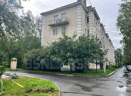 Продажа комнаты в четырехкомнатной квартире - Ленинградская область, Гатчинский район, Гатчина г., Красноармейский пр-кт., д.17 