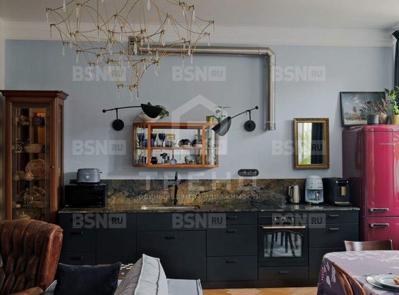 Продажа четырехкомнатной квартиры - 13-я Красноармейская улица, д.17 