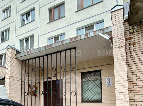 Продажа трехкомнатной квартиры - Художников проспект, д.15, корп.1 