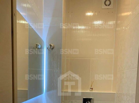 Продажа трехкомнатной квартиры - городской поселок Янино-1, Ясная улица, д.11 