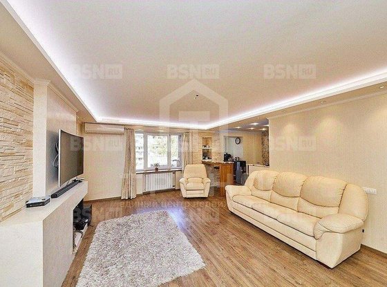 Продажа трехкомнатной квартиры - Металлистов проспект, д.15 