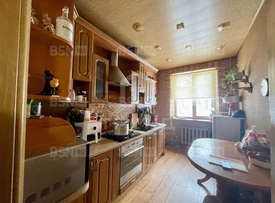 Продажа трехкомнатной квартиры - Кингисепп, Жукова улица, д.12 