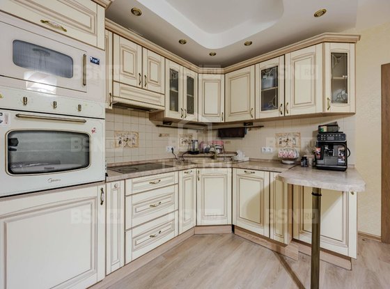 Продажа четырехкомнатной квартиры - Просвещения проспект, д.33, корп.1 