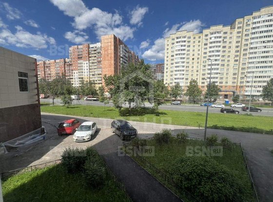Продажа четырехкомнатной квартиры - Маршала Захарова улица, д.39 