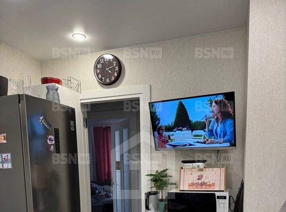 Продажа трехкомнатной квартиры - Большеохтинский проспект, д.15, корп.2 стр 1 