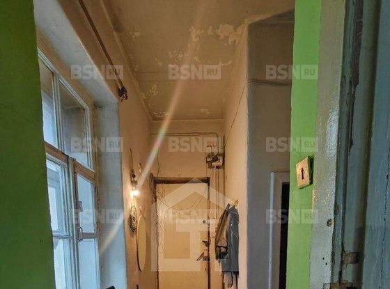 Продажа трехкомнатной квартиры - 9-я В.О. линия, д.32 