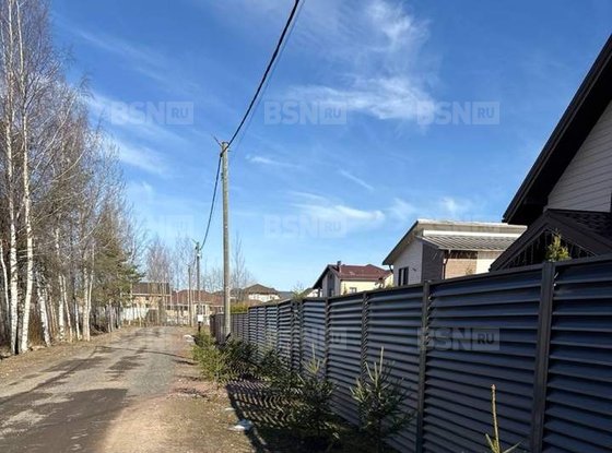 Продажа дома - Ленинградская область, Малиновая улица, д.7