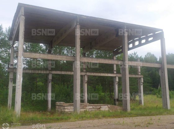 Продажа отдельно стоящего здания - село Алеховщина, Советская улица, д.25, А 