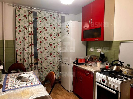 Продажа трехкомнатной квартиры - Космонавтов проспект, д.76 