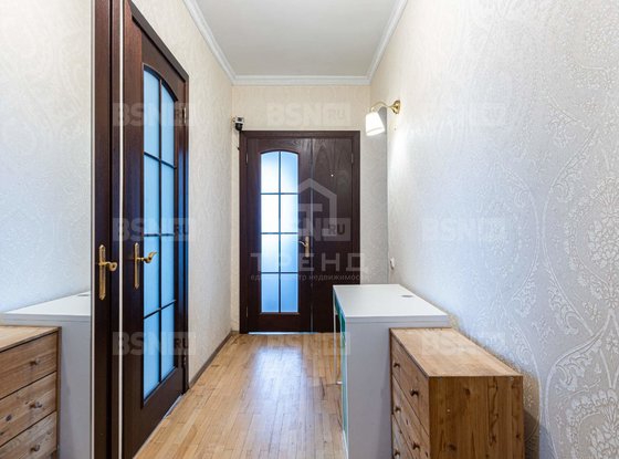 Продажа трехкомнатной квартиры - Большеохтинский проспект, д.33, корп.1 