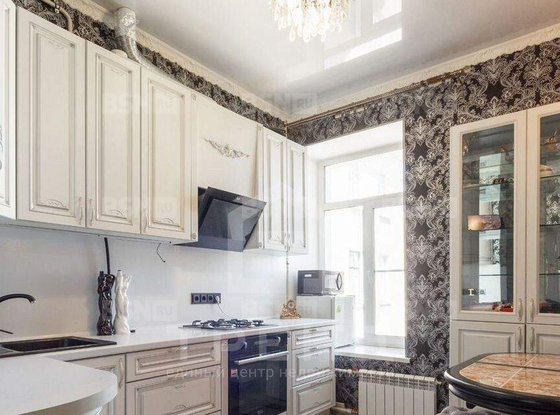 Продажа трехкомнатной квартиры - Смольный проспект, д.9 