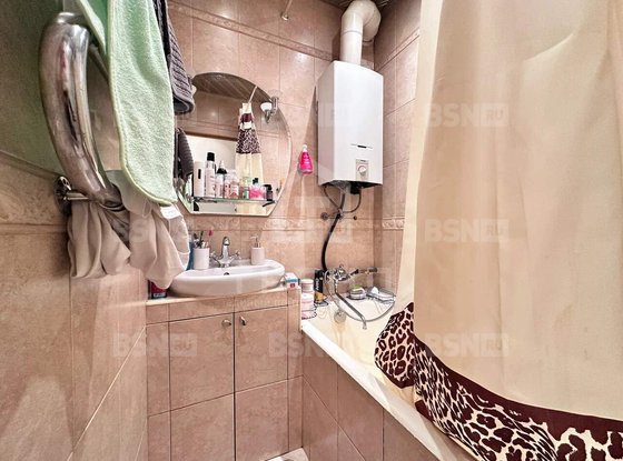 Продажа трехкомнатной квартиры - Светлановский проспект, д.37 