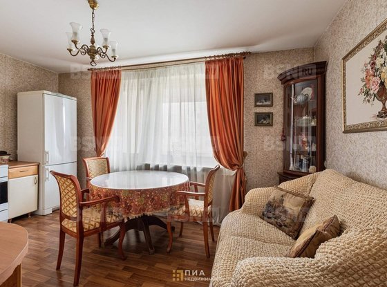 Продажа трехкомнатной квартиры - Просвещения проспект, д.50 