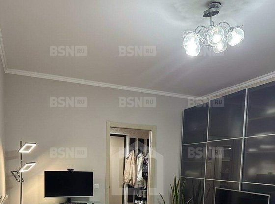 Продажа двухкомнатной квартиры - Маршала Казакова улица, д.70, корп.1 