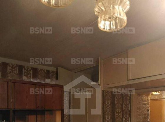 Продажа четырехкомнатной квартиры - Ломоносов, Победы улица, д.19 