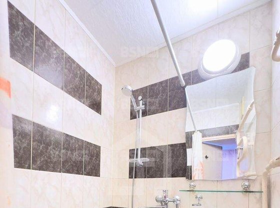 Продажа трехкомнатной квартиры - Генерала Симоняка улица, д.8, корп.2 