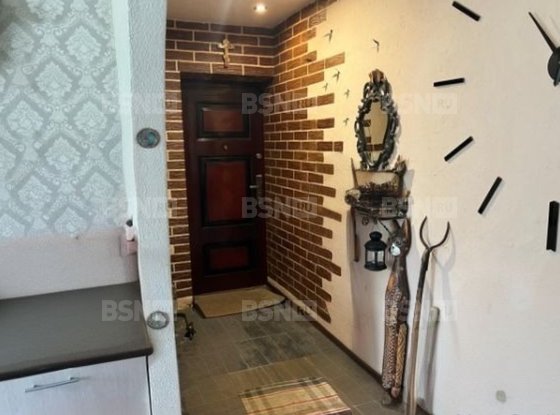 Продажа трехкомнатной квартиры - Тихвин, Плаунская улица, д.7 