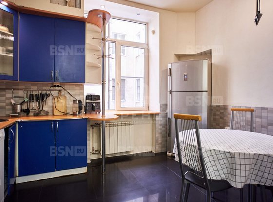 Продажа четырехкомнатной квартиры - 8-я Советская улица, д.14 