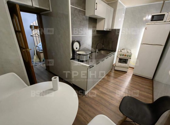 Продажа трехкомнатной квартиры - Дыбенко улица, д.12, корп.1 литера Ж 