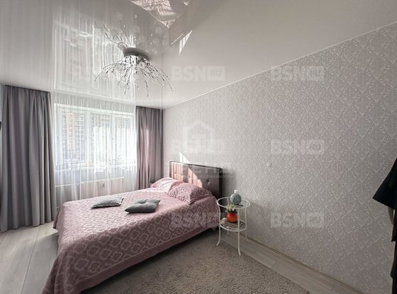 Продажа трехкомнатной квартиры - поселок Парголово, Фёдора Абрамова улица, д.21, корп.1 