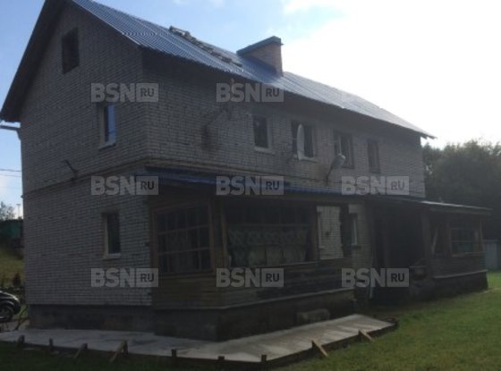 Продажа трехкомнатной квартиры - поселок Нагорное, Сосновая улица, д.32 