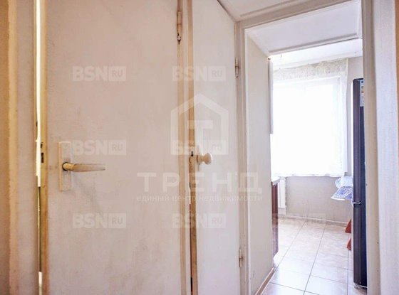 Продажа трехкомнатной квартиры - поселок Шушары, Шушары п, д.17 