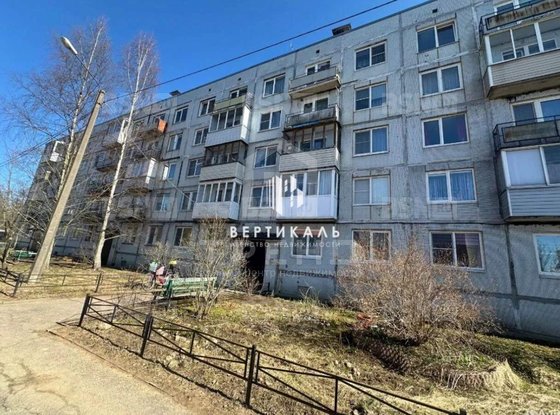 Продажа двухкомнатной квартиры - Сертолово, 21-я линия, д.1 