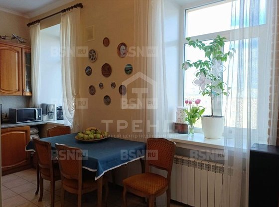 Продажа трехкомнатной квартиры - Кузнецовская улица, д.32 