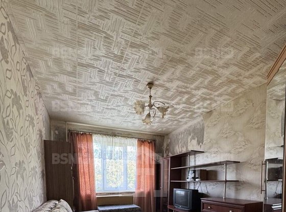Продажа трехкомнатной квартиры - поселок Красная Долина, Красная Долина п, д.36 