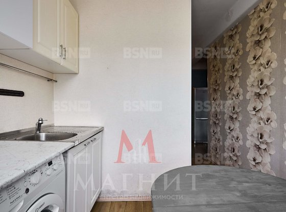Продажа трехкомнатной квартиры - Просвещения проспект, д.30, корп.1 