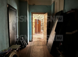 Продажа комнаты в четырехкомнатной квартире - Ленинградская область, Гатчинский район, Гатчина г., Красноармейский пр-кт., д.17 