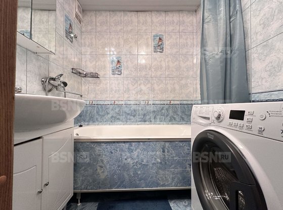 Продажа трехкомнатной квартиры - Мурино, Оборонная улица, д.20 