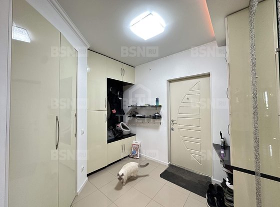 Продажа трехкомнатной квартиры - Ветеранов проспект, д.73 