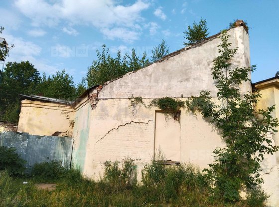 Продажа отдельно стоящего здания - Бумажного канала набережная, д.12, литера Г 