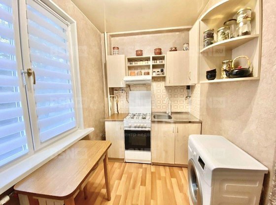 Продажа двухкомнатной квартиры - Большевиков проспект, д.67, корп.2 