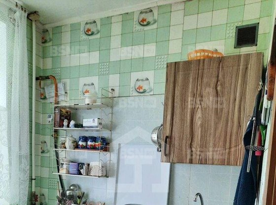 Продажа двухкомнатной квартиры - городской поселок Дубровка, Школьная улица, д.32, а 
