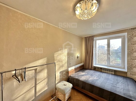 Продажа трехкомнатной квартиры - Новосибирская улица, д.18 