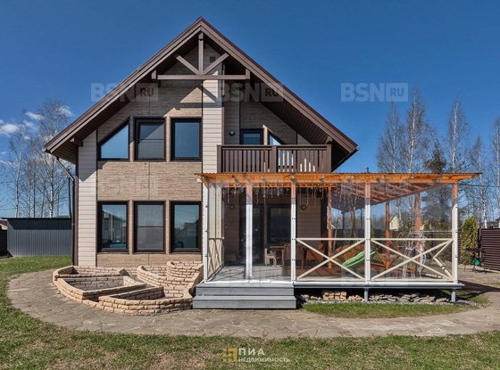 Продажа дома - Ленинградская область, Малиновая улица, д.7