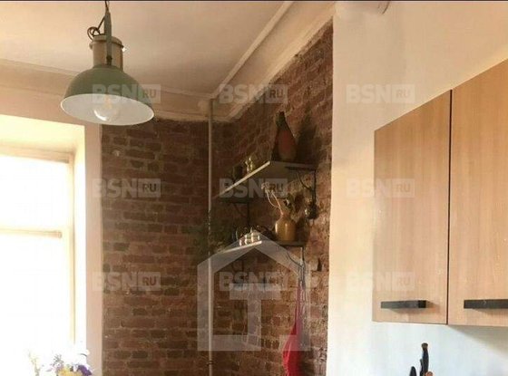 Продажа трехкомнатной квартиры - 14-я В.О. линия, д.21 