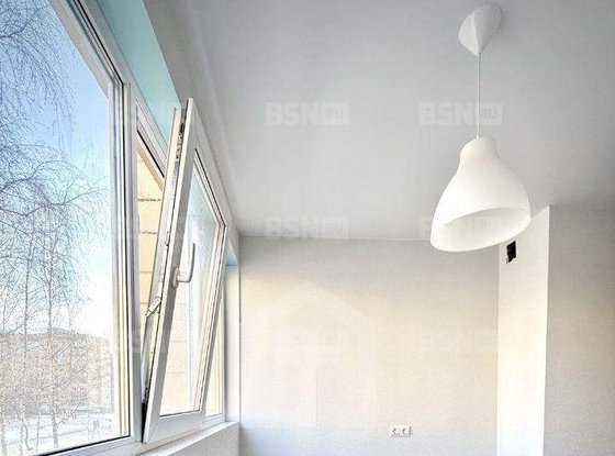 Продажа двухкомнатной квартиры - Маршала Захарова улица, д.11 