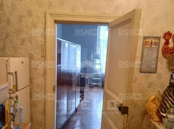 Продажа трехкомнатной квартиры - Большой В.О. проспект, д.44 