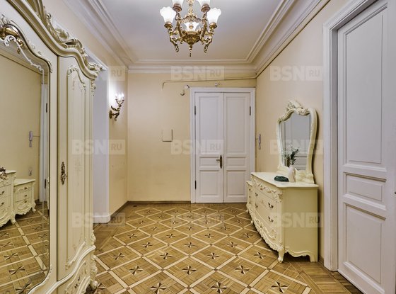 Продажа трехкомнатной квартиры - Рубинштейна улица, д.4 