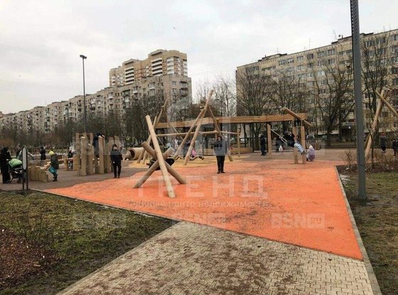 Продажа трехкомнатной квартиры - Бухарестская улица, д.33, корп.5 
