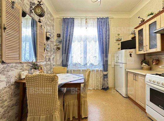 Продажа двухкомнатной квартиры - Красных Зорь бульвар, д.1 