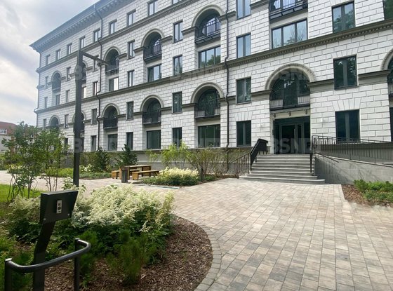 Продажа трехкомнатной квартиры - Зеленогорская улица, д.3 