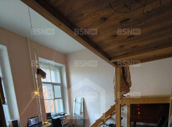 Продажа трехкомнатной квартиры - 9-я В.О. линия, д.32 